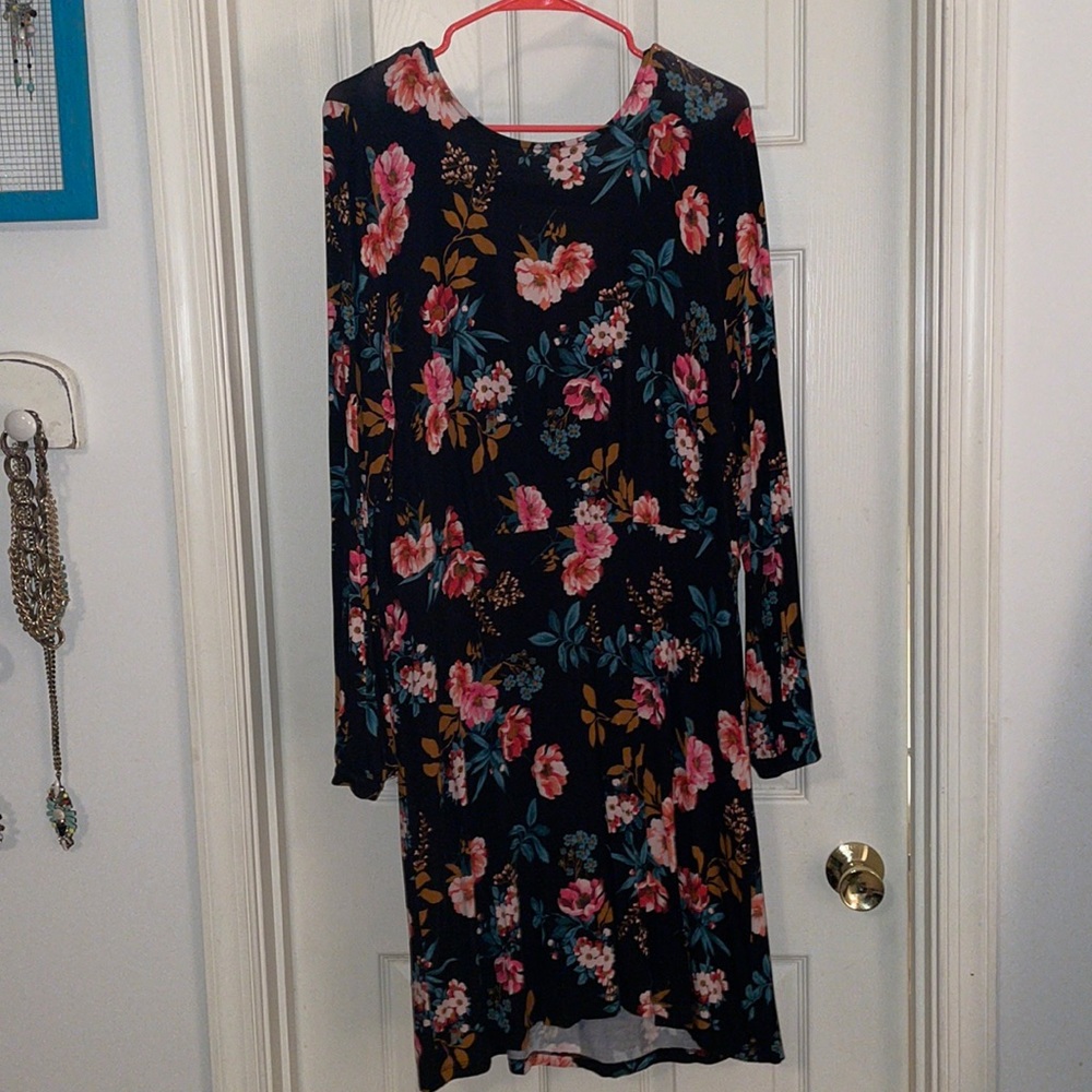 Loft long sleeve floral dress